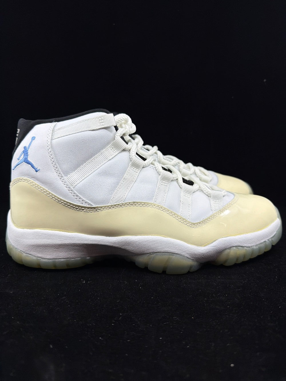 AJ 11 - LEGEND BLUE (2001)|15960