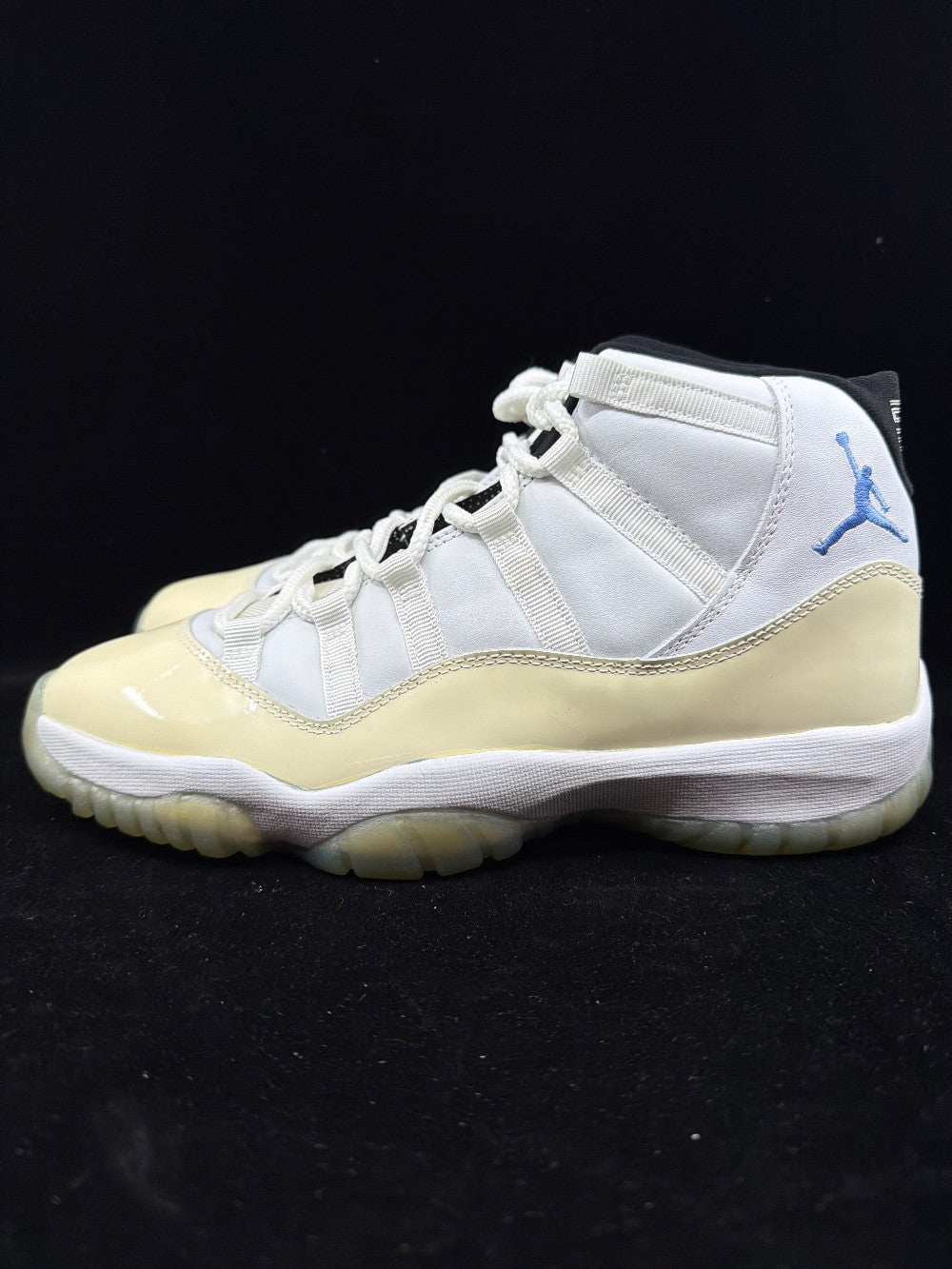 AJ 11 - LEGEND BLUE (2001)|15961