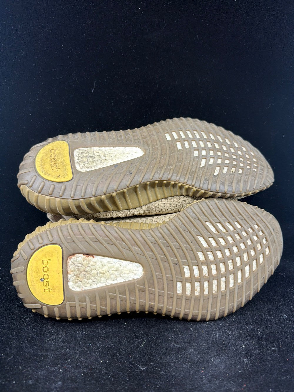 *USED/NO BOX* YEEZY 350 V2 - EARTH|20649