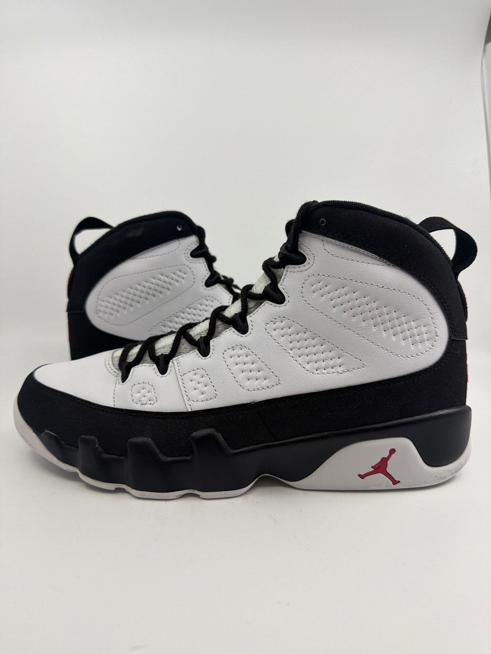 *USED* AJ 9 - OG (2016)|24610