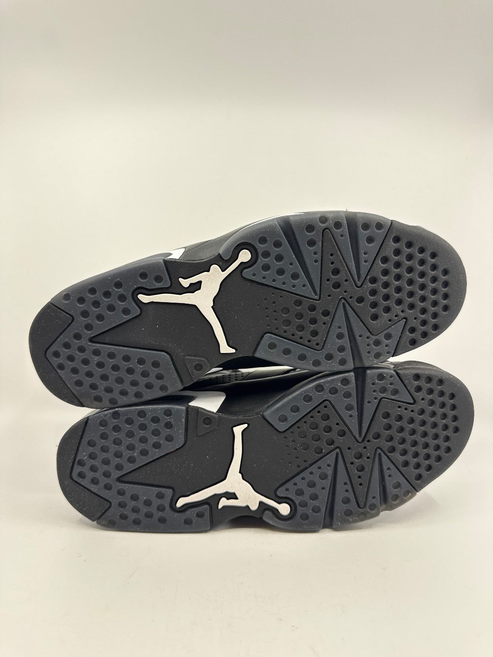 *VNDS* AJ 6 - BLACK CAT|25373
