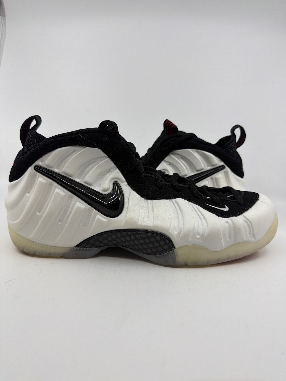 *USED* NIKE AIR FOAMPOSITE PRO - PEARL (2025)|29684