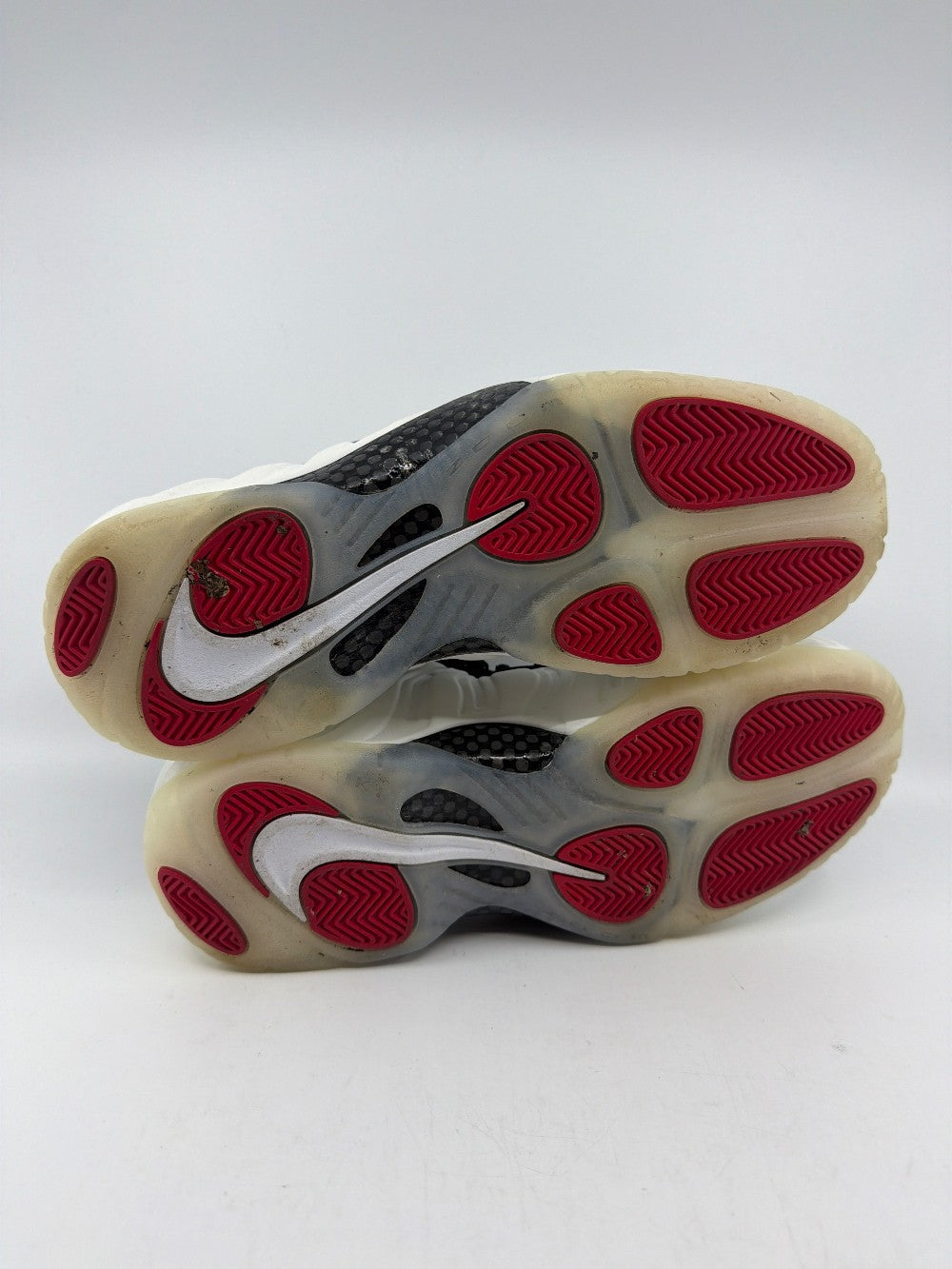 *USED* NIKE AIR FOAMPOSITE PRO - PEARL (2025)|29688