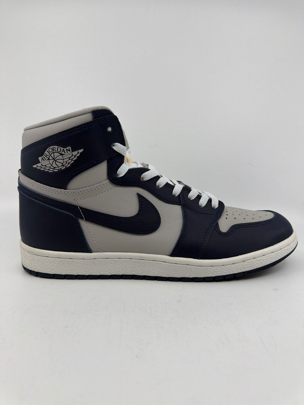 *USED* AJ 1 '85 - GEORGETOWN|30058