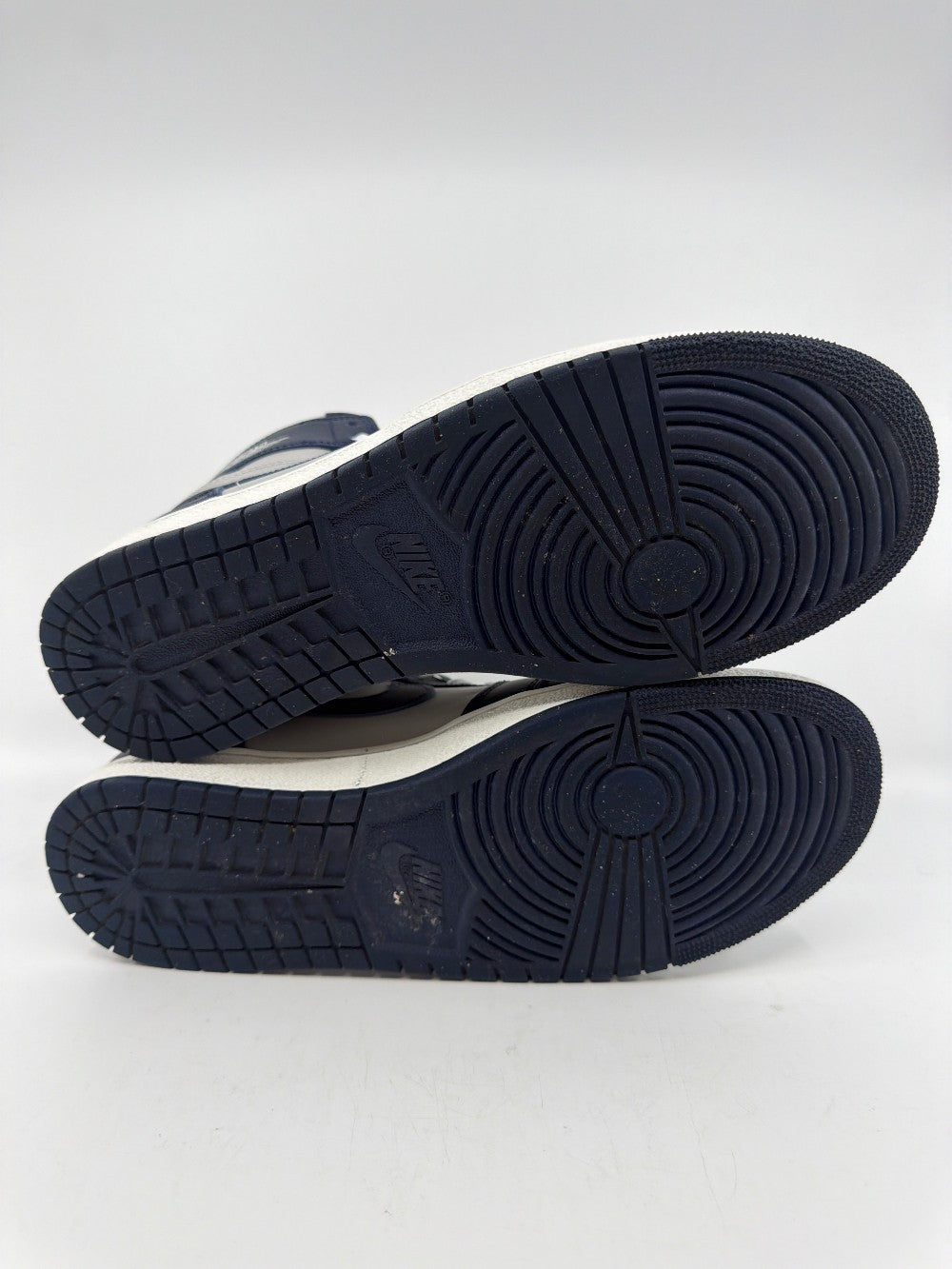 *USED* AJ 1 '85 - GEORGETOWN|30061