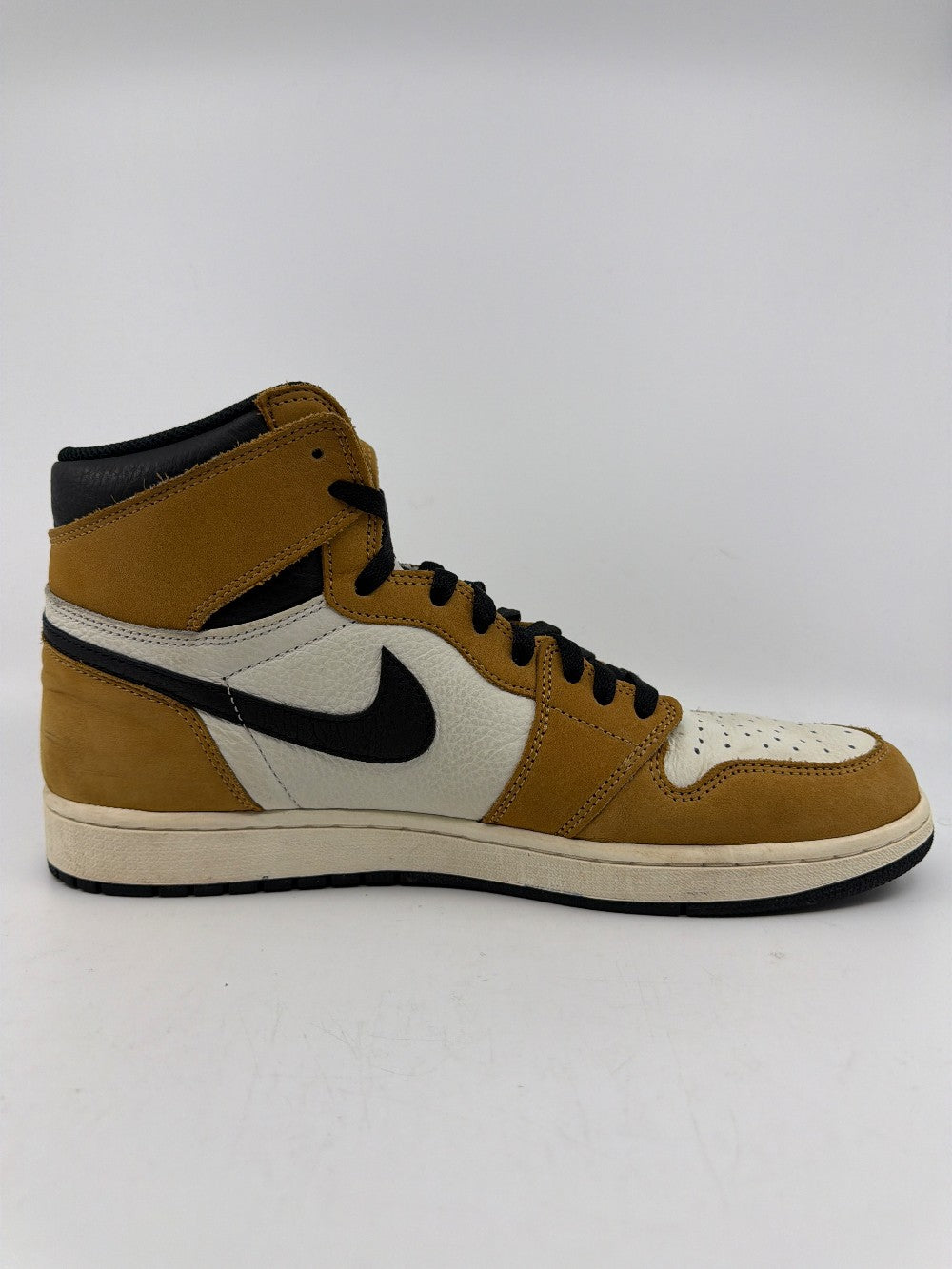 *USED/NO BOX* AJ 1 - ROOKIE OF THE YEAR|30327
