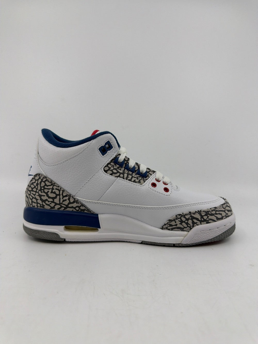 AJ 3 (GS)- TRUE BLUE (2016)|31215