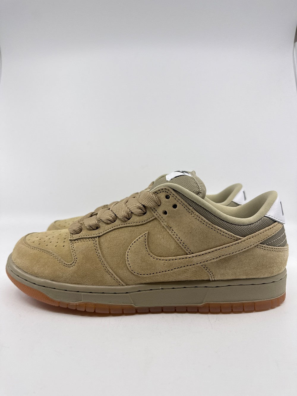 NIKE SB DUNK LOW - PARACHUTE BEIGE|31296