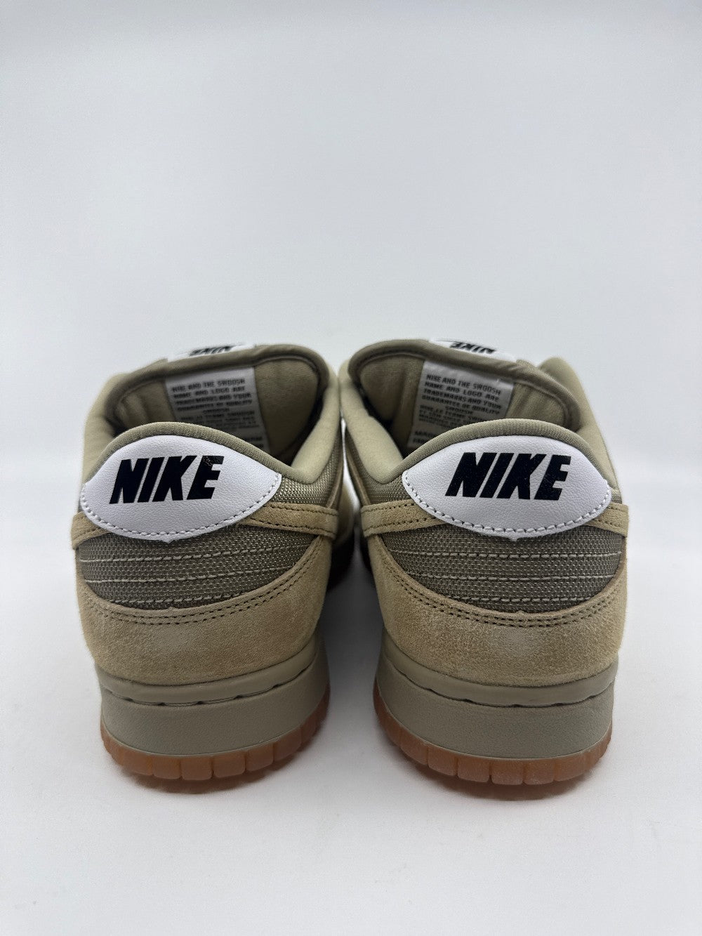 NIKE SB DUNK LOW - PARACHUTE BEIGE|31298