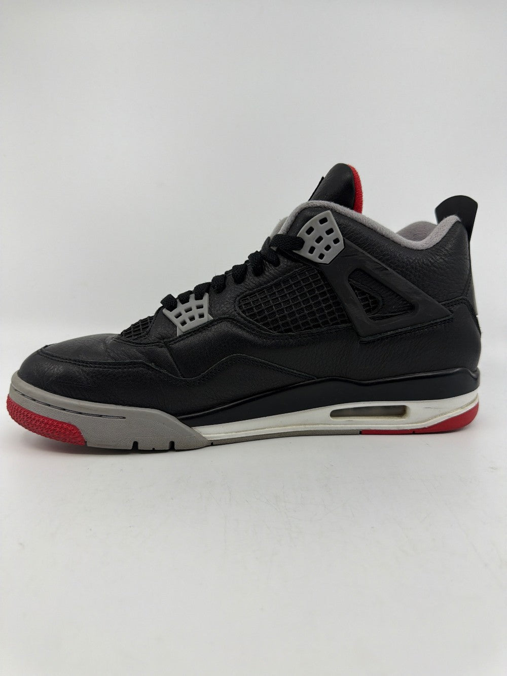 *USED* AJ 4 - BRED REIMAGINED|31423