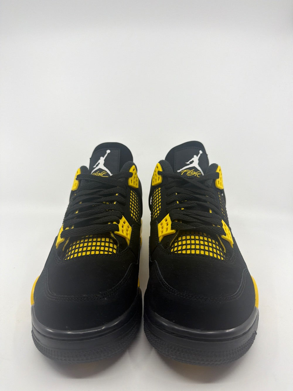 AJ 4 - THUNDER (2023)|31494