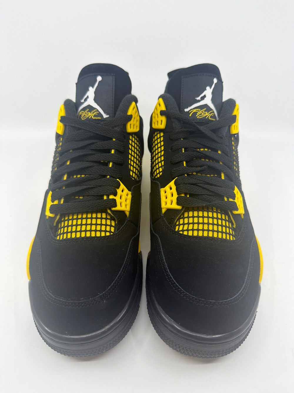 AJ 4 - THUNDER (2023)|31497