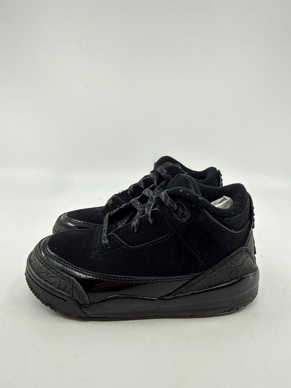 *USED* AJ 3 (TD) - BLACK CAT (2025)|31616