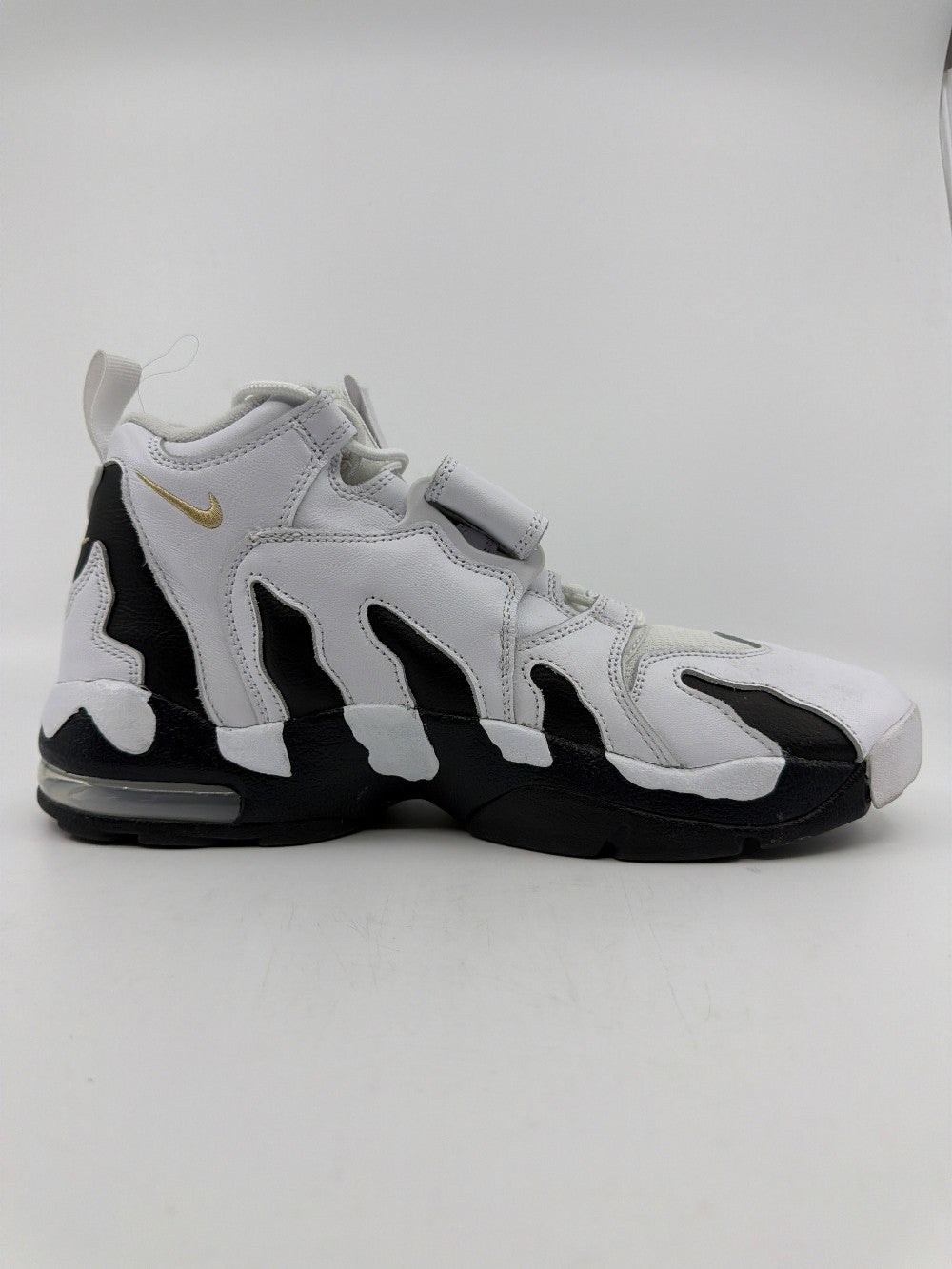 *USED/NO BOX* NIKE AIR DT MAX ‘96 - COLORADO AWAY WHITE BLACK|31910