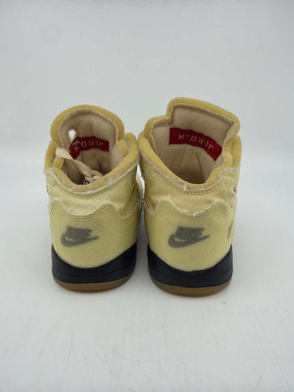 *USED* AJ 5 (TD) - OFF-WHITE SAIL|31975