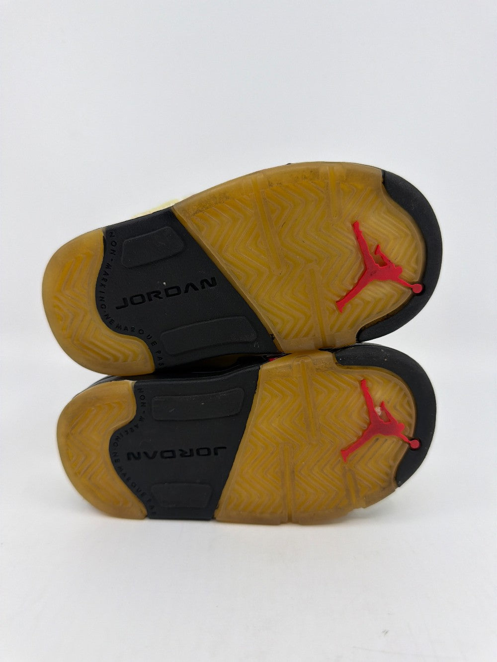 *USED* AJ 5 (TD) - OFF-WHITE SAIL|31976