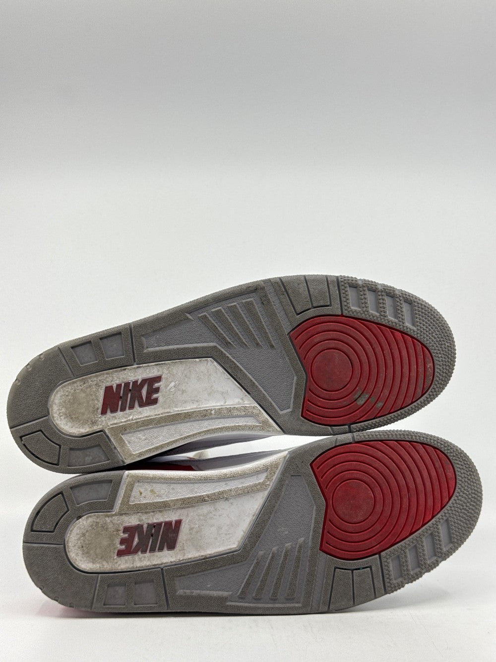 *USED* AJ 3 - FIRE RED (2022)|32495