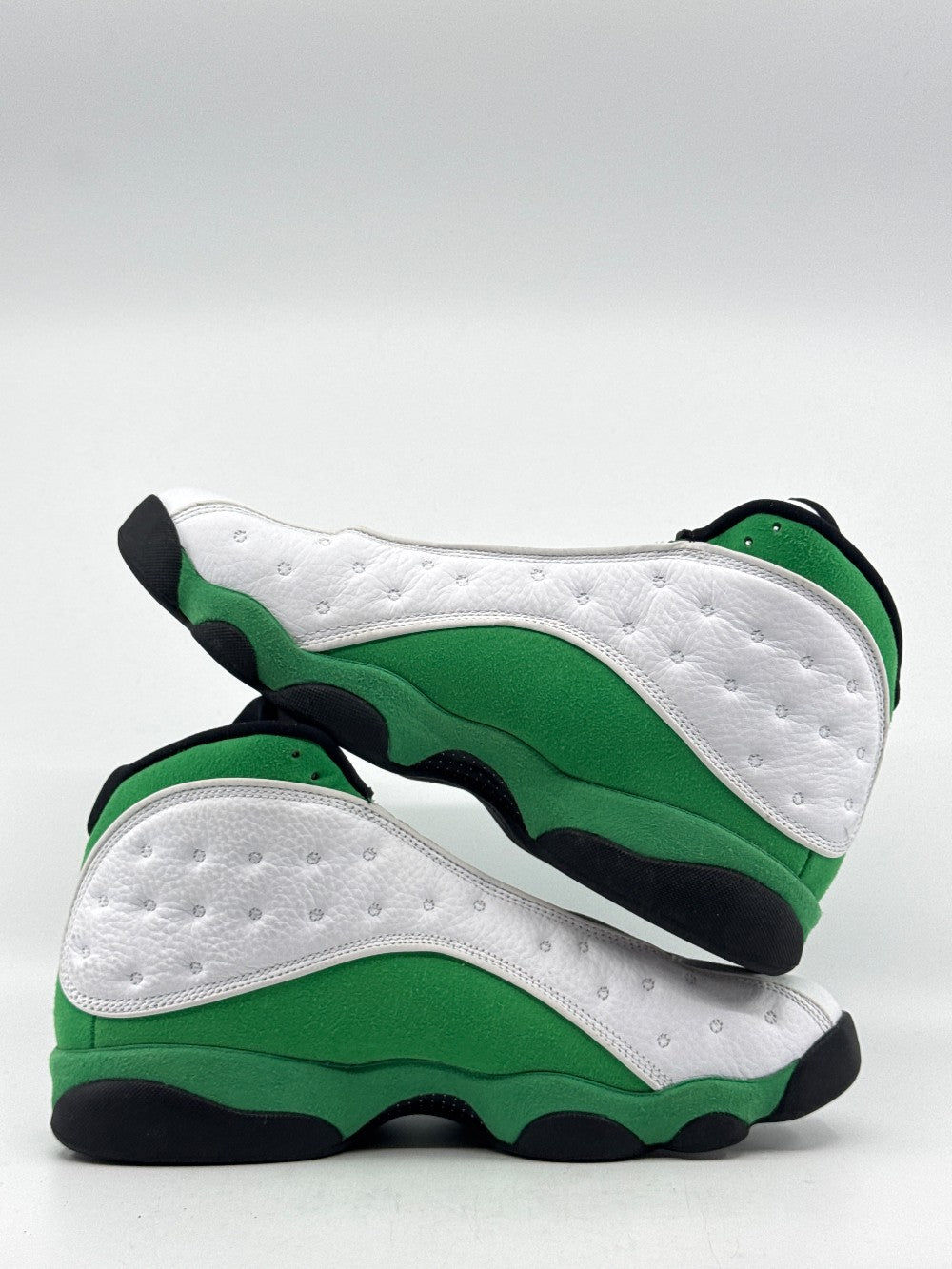 *USED* AJ 13 - WHITE LUCKY GREEN|32524