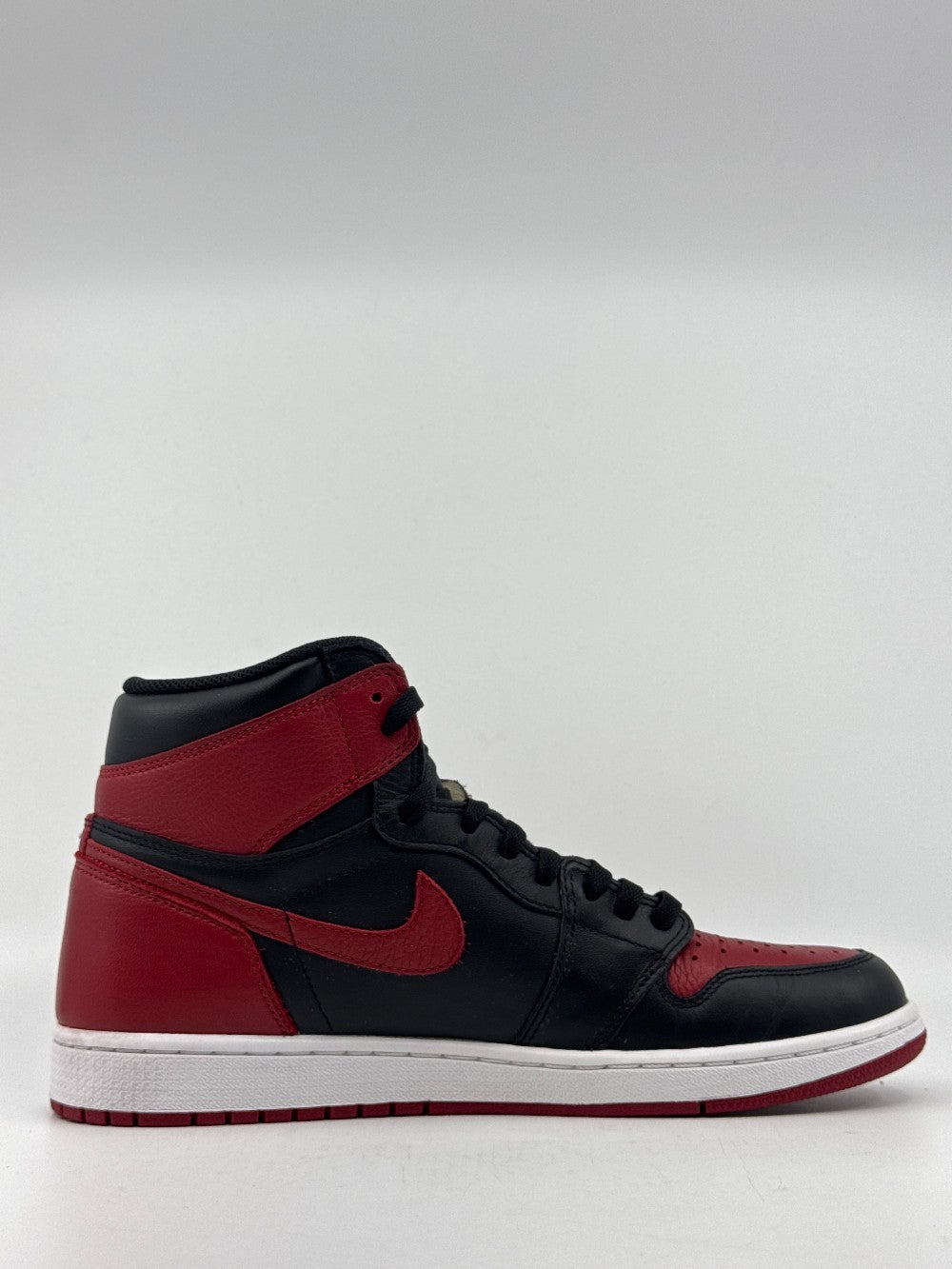 *USED* AJ 1 - BRED BANNED (2016)|32856