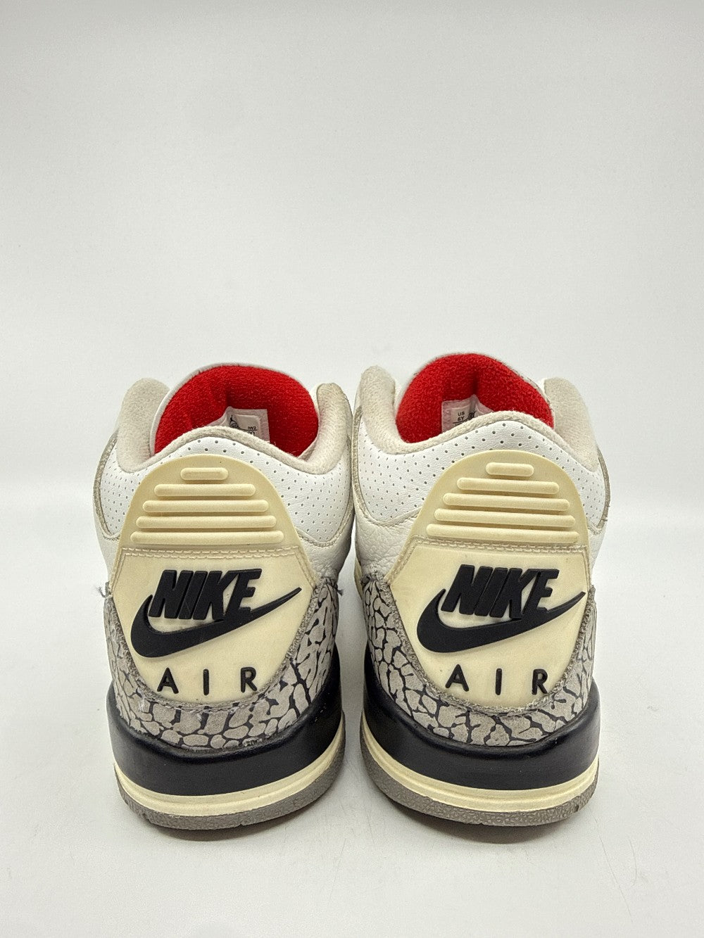 *USED/REP BOX* AJ 3 (GS) - WHITE CEMENT REIMAGINED|32946