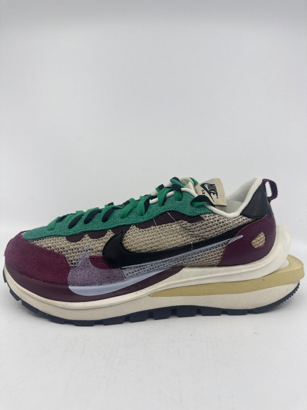 *USED* NIKE VAPORWAFFLE X SACAI - VILLIAN RED NEPTUNE GREEN|33218