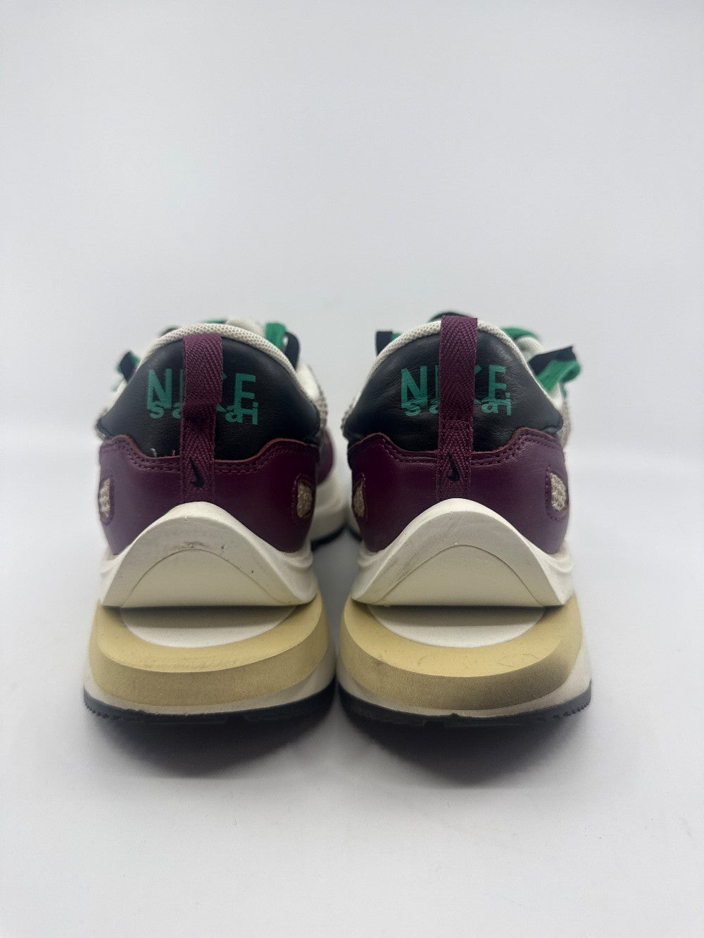 *USED* NIKE VAPORWAFFLE X SACAI - VILLIAN RED NEPTUNE GREEN|33221