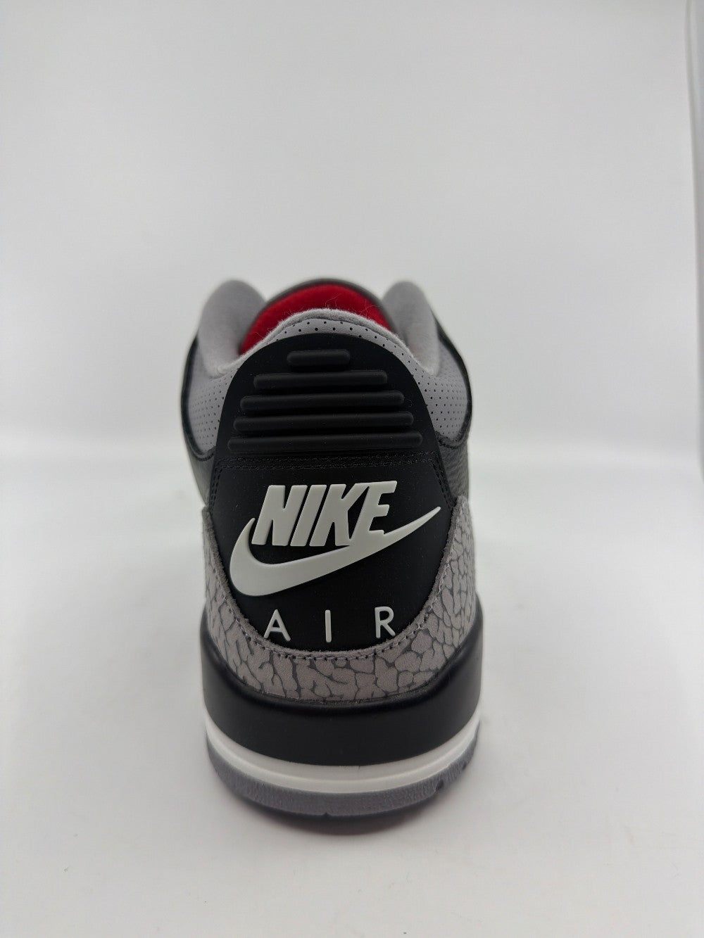 AJ 3 - BLACK CEMENT (2024)|33360