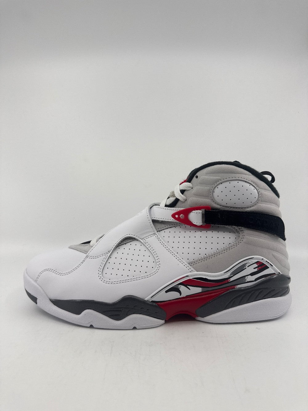 AJ 8 - WHITE TRUE RED (2025)|33777