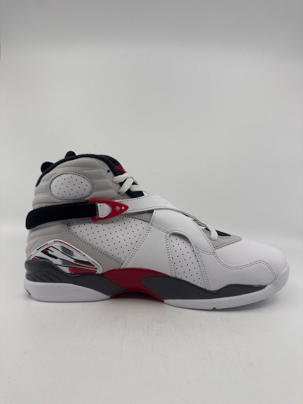 AJ 8 - WHITE TRUE RED (2025)|33780