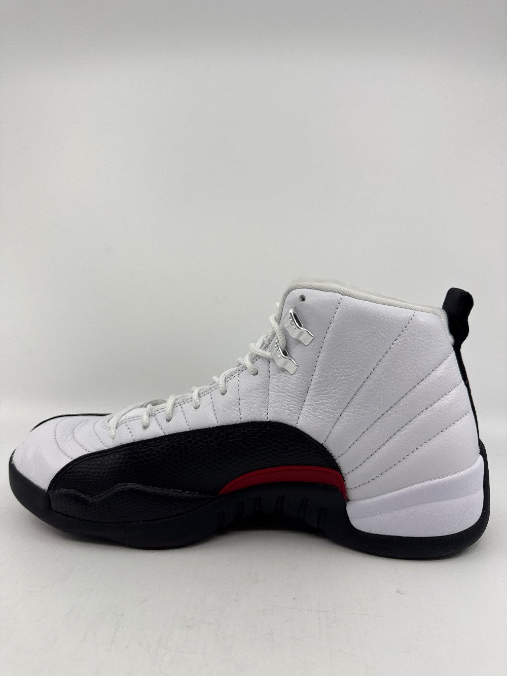 *USED/REP BOX* AJ 12 - TAXI FLIP|33834