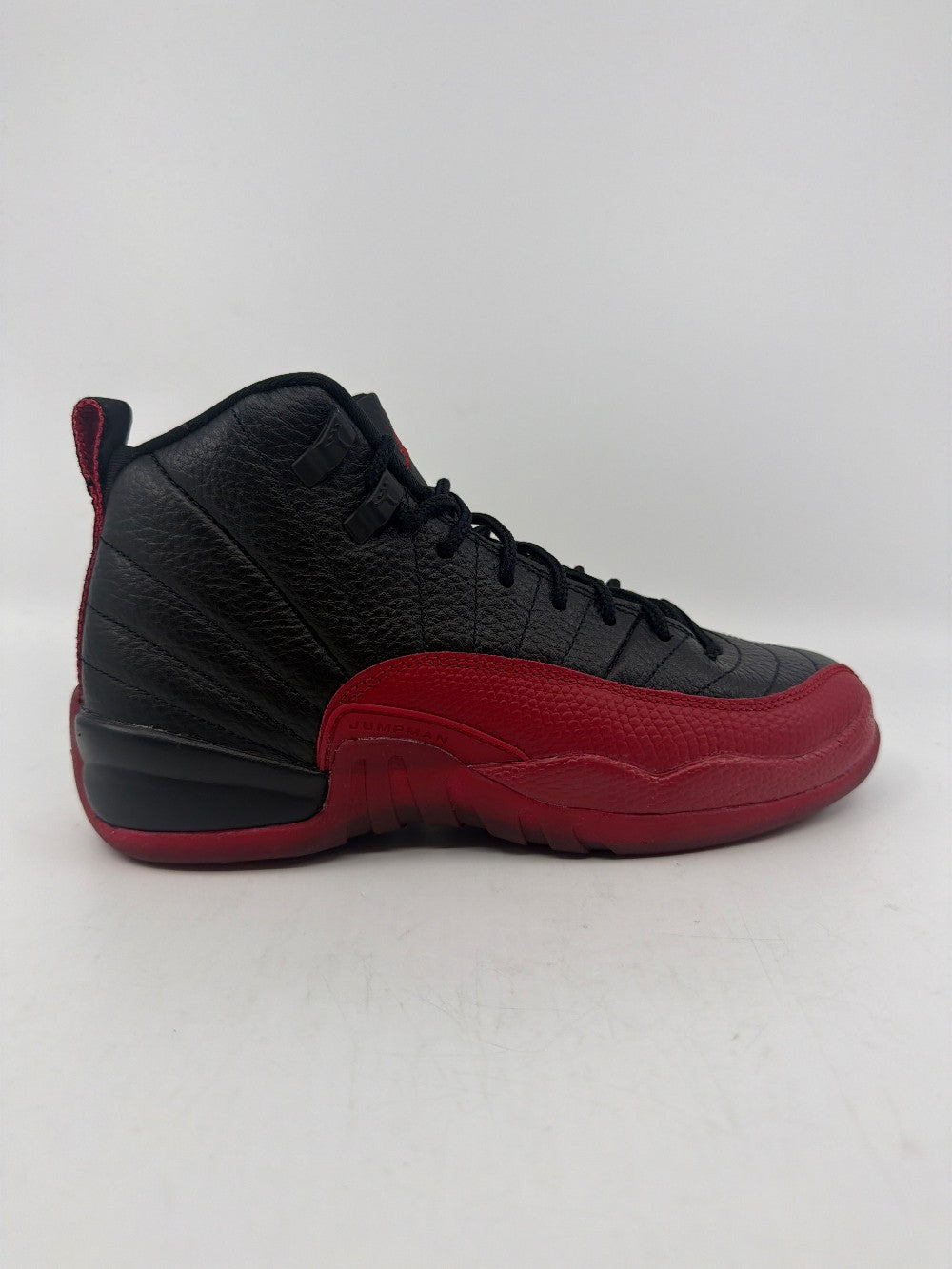 *USED* AJ 12 (GS) - FLU GAME (2025)|34812