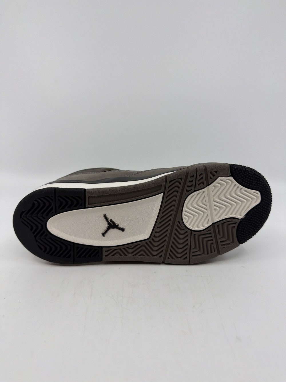 AJ 4 (PS) - CAVE STONE|34907