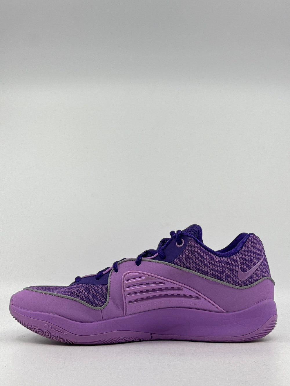 *USED* NIKE KD 16 - B.A.D|35226