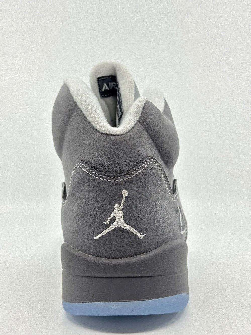 AJ 5 - WOLF GREY (2026)|35321