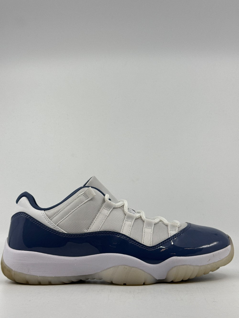 *USED* AJ 1 LOW - DIFFUSED BLUE|35493