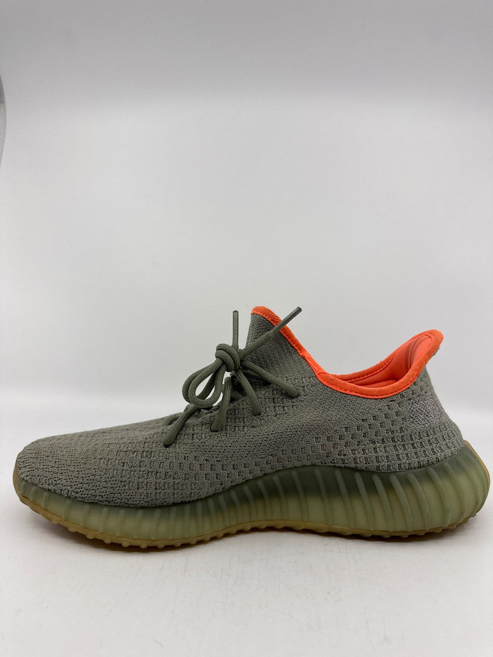 *USED* YEEZY BOOST 350 V2 - DESERT SAGE|35778