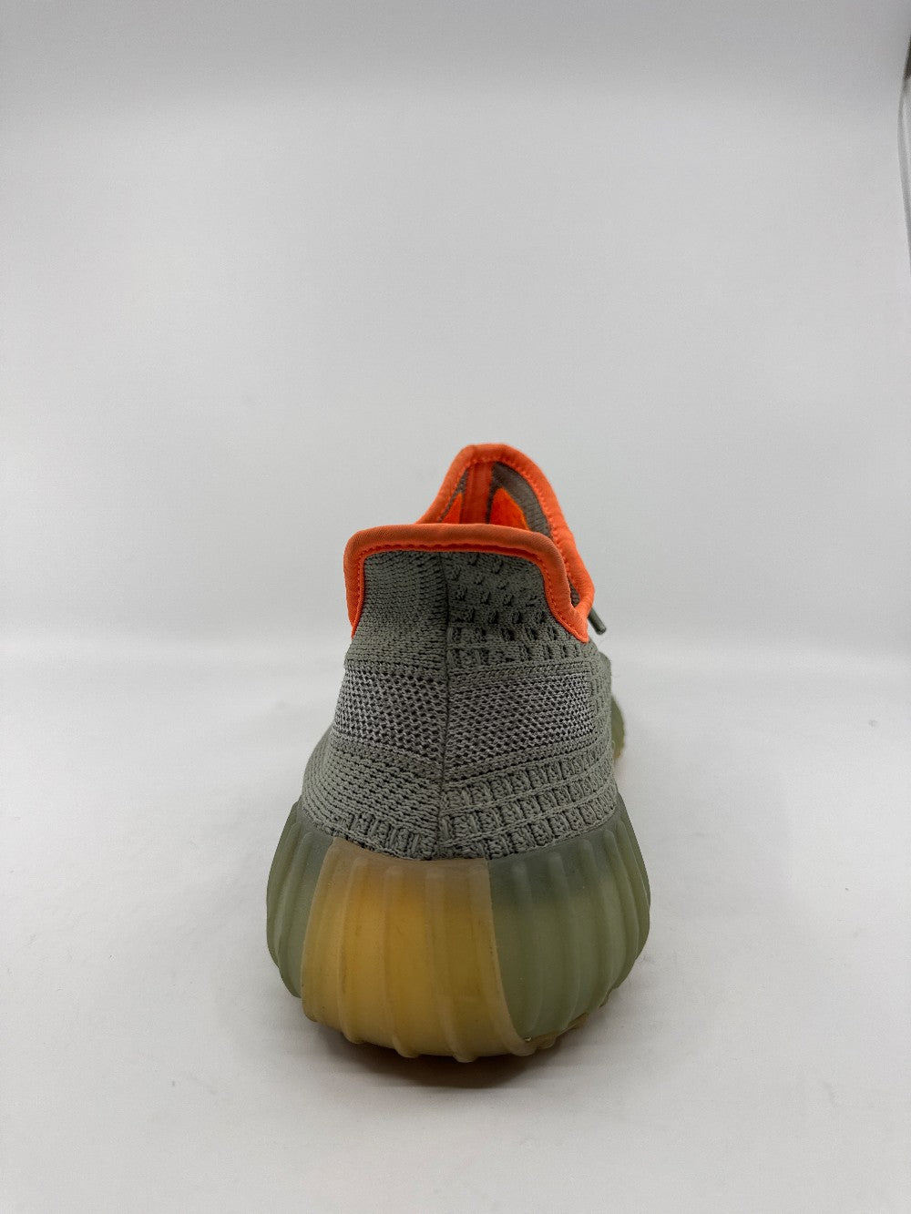 *USED* YEEZY BOOST 350 V2 - DESERT SAGE|35785