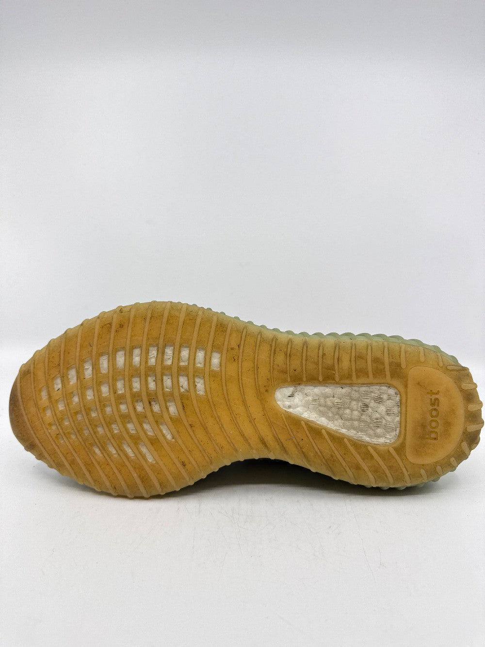 *USED* YEEZY BOOST 350 V2 - DESERT SAGE|35786
