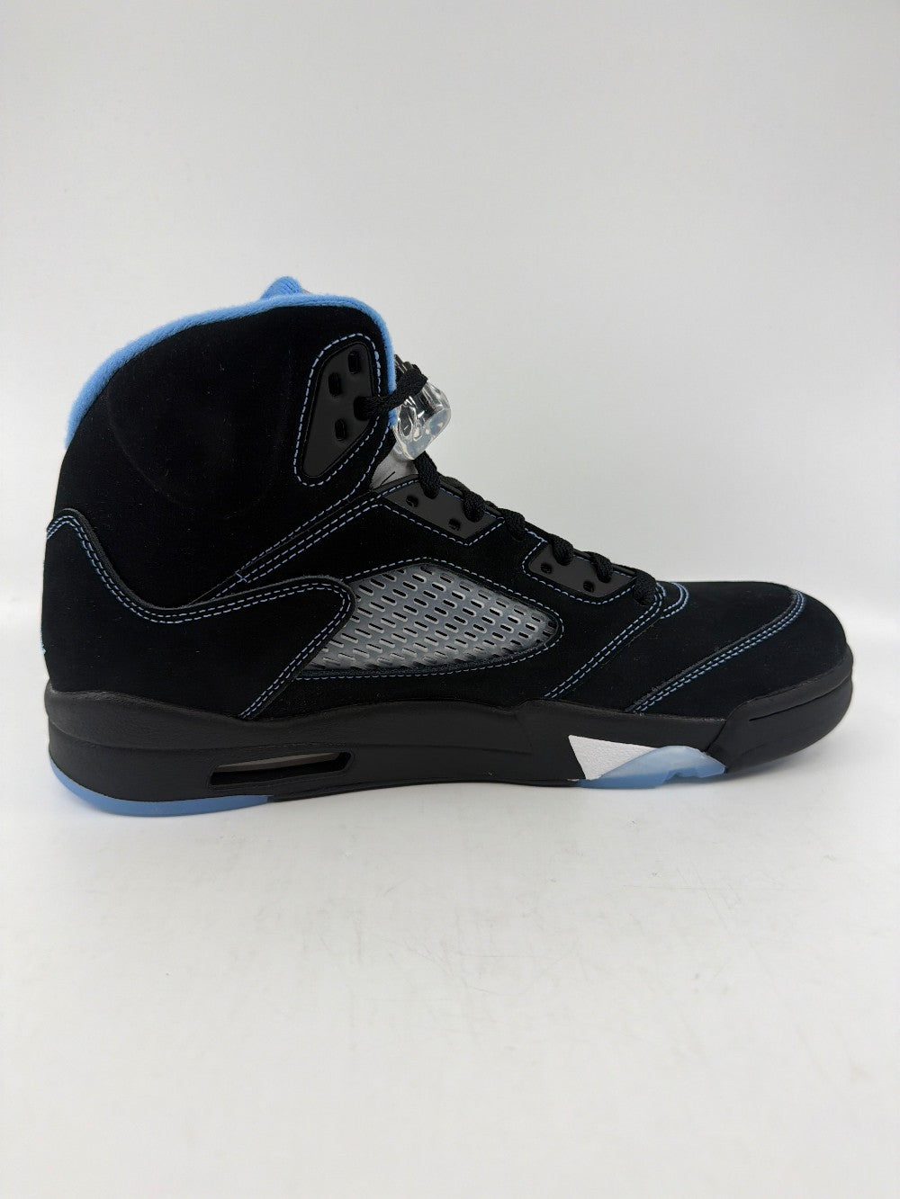 AJ 5 - BLACK UNIVERSITY BLUE (2026)|36011