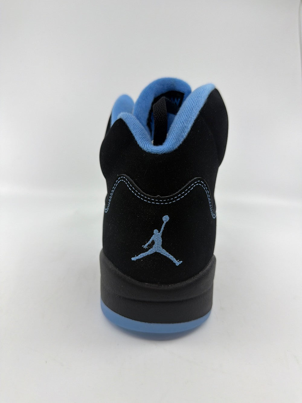 AJ 5 - BLACK UNIVERSITY BLUE (2026)|36012
