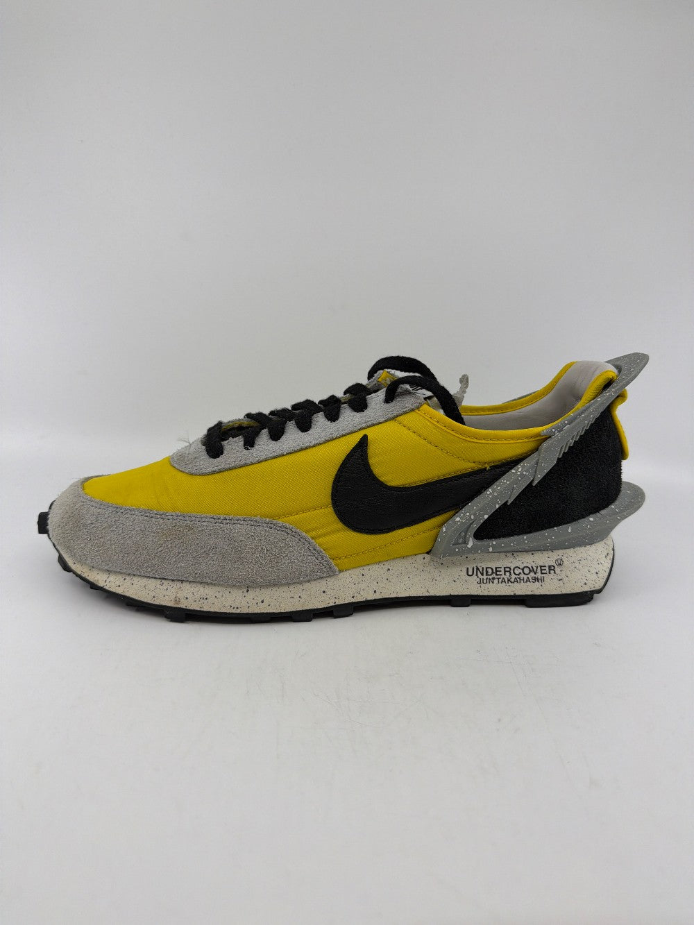 *USED* NIKE DAYBREAK - UNDERCOVER BRIGHT CITRON|36223