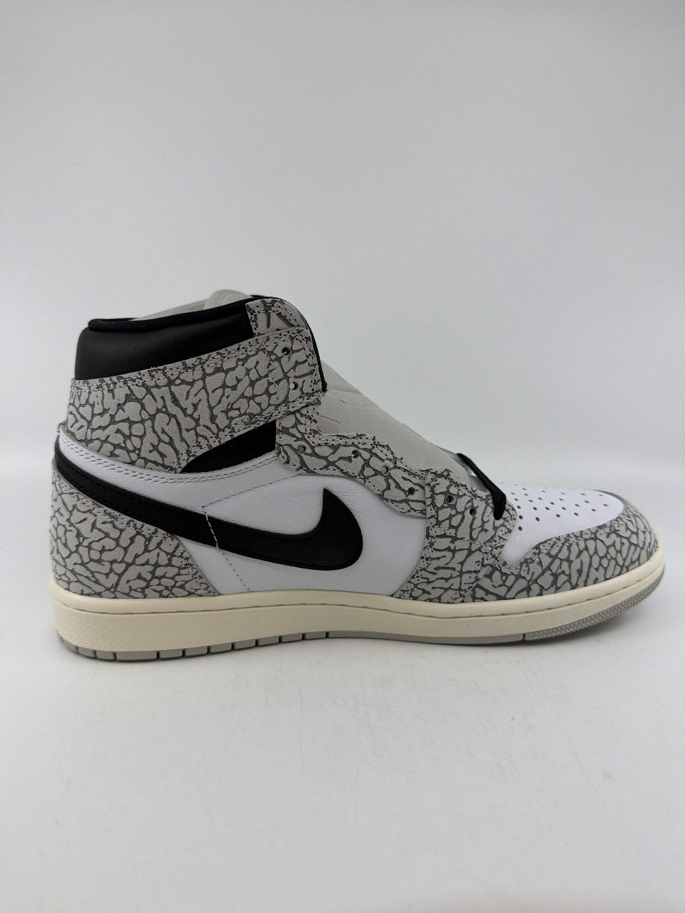 AJ 1 - WHITE CEMENT|36318