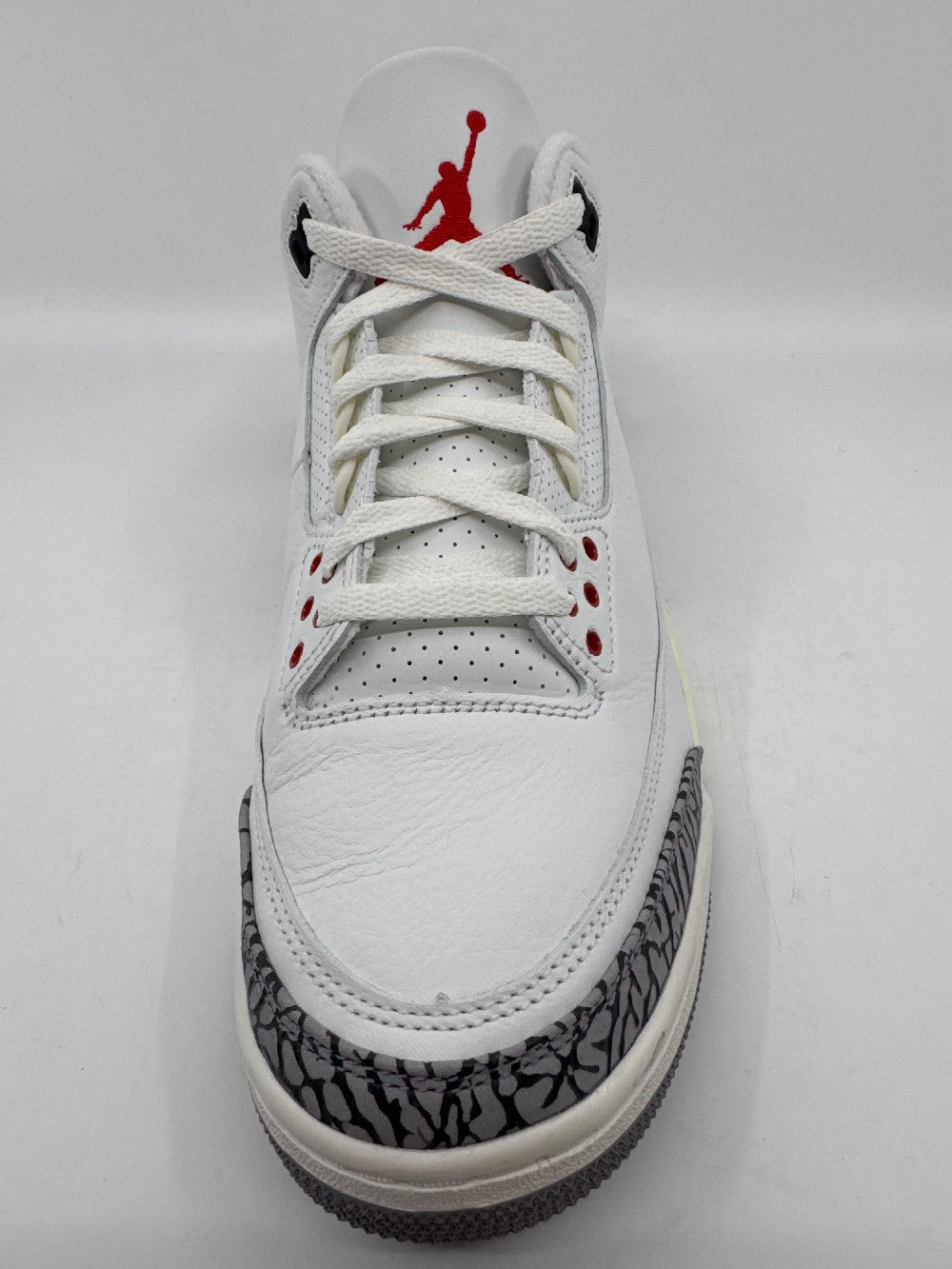 *USED AJ 3 - WHITE CEMENT REIMAGINED|36448