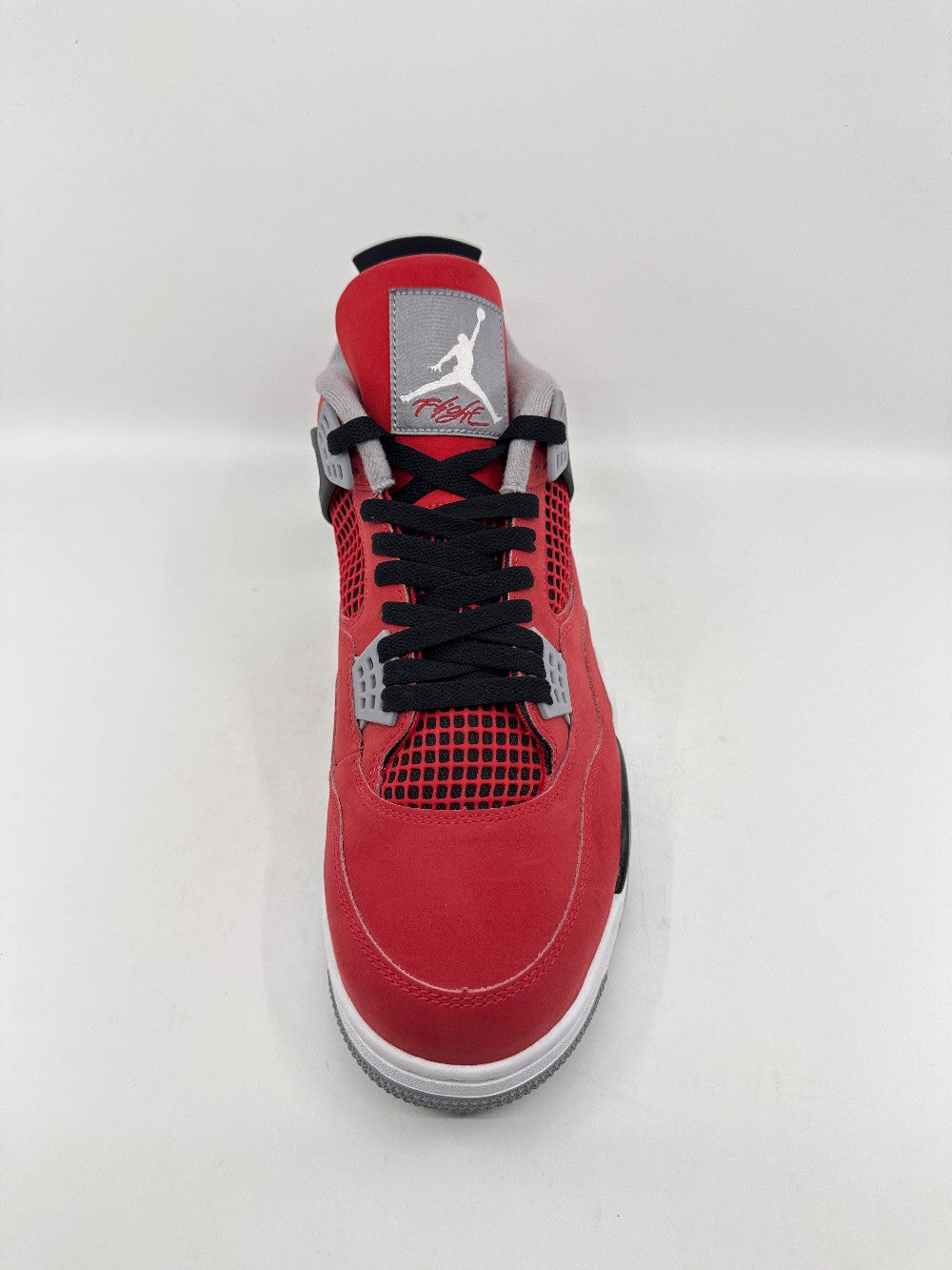 AJ 4 - TORO BRAVO (2026)|36514