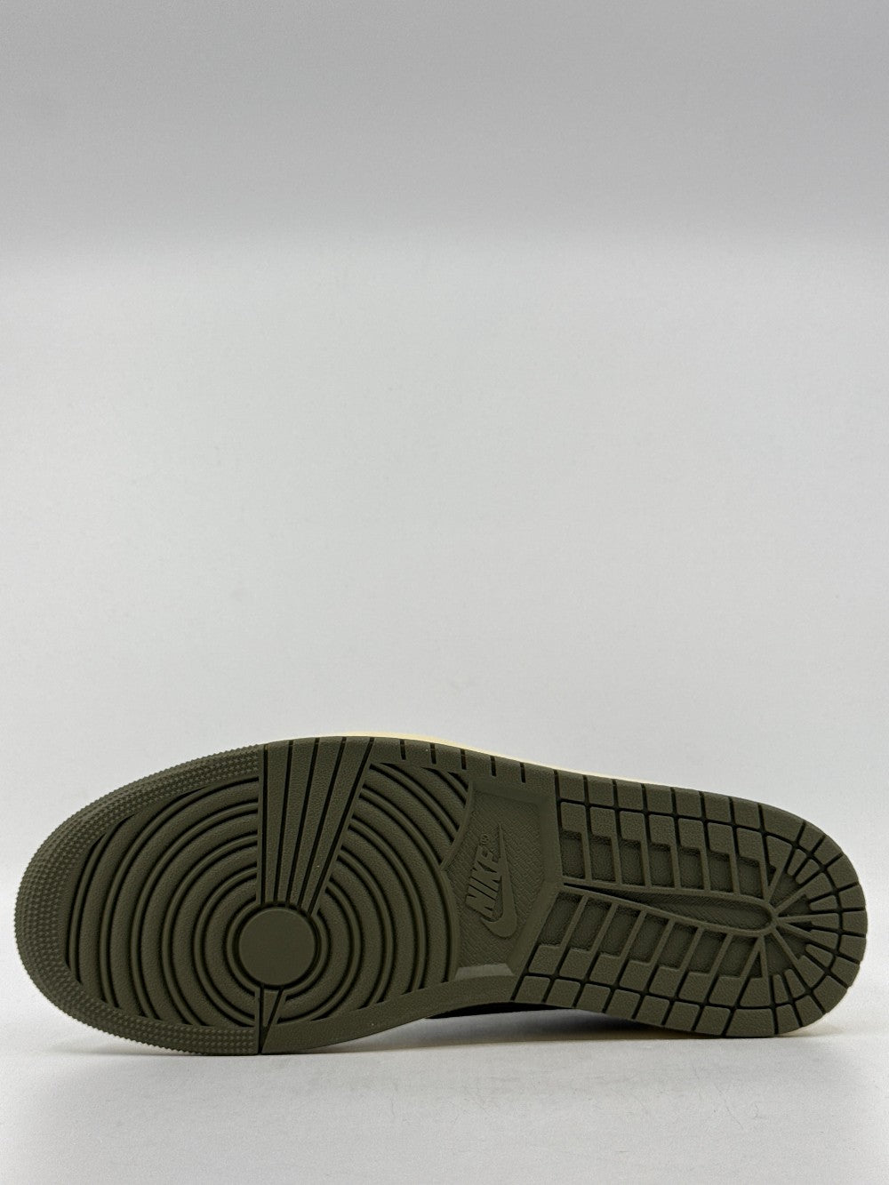 AJ 1 LOW X TRAVIS SCOTT - MEDIUM OLIVE|36960