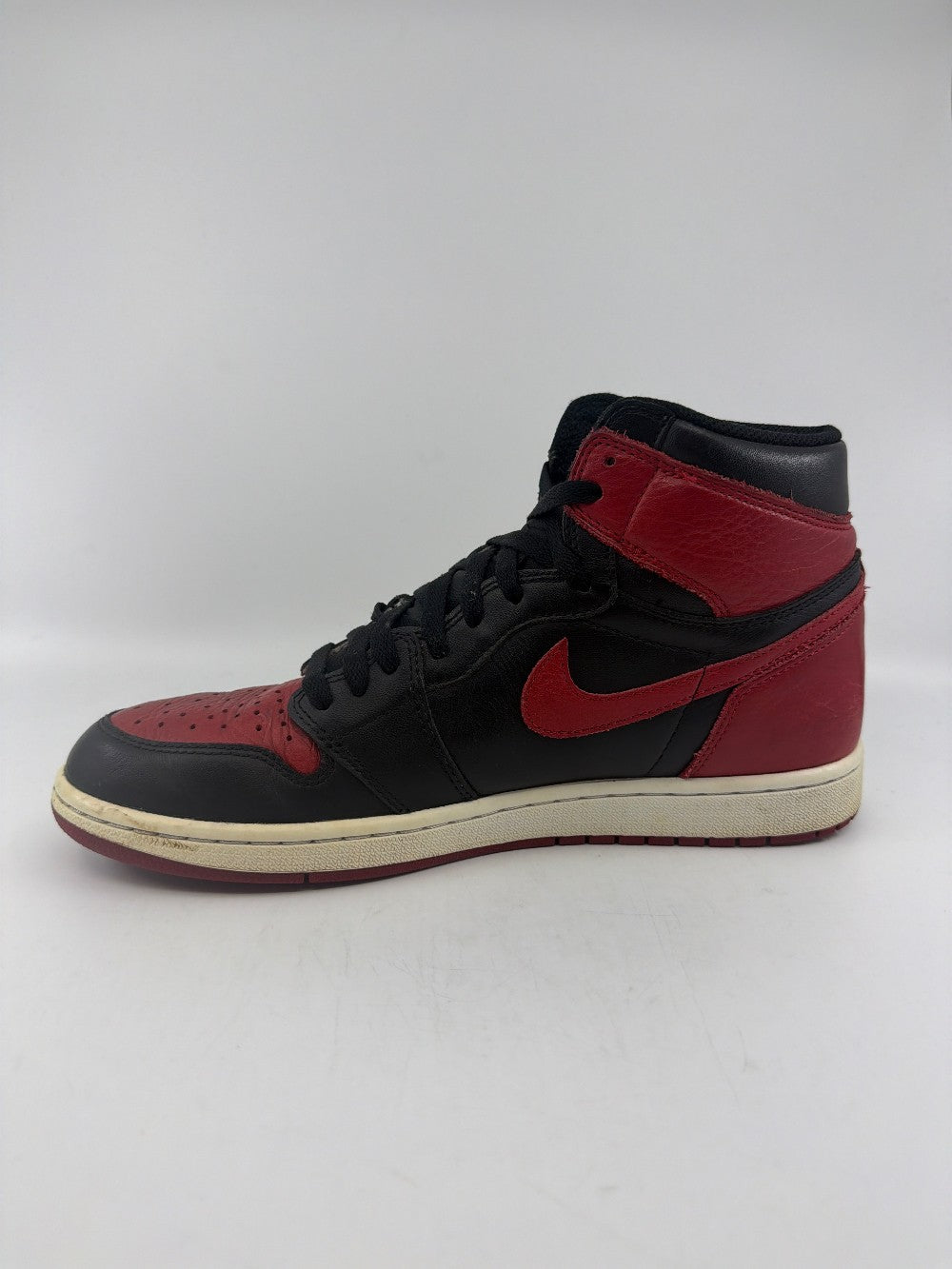 *USED* AJ 1 - BRED BANNED (2016)|37265
