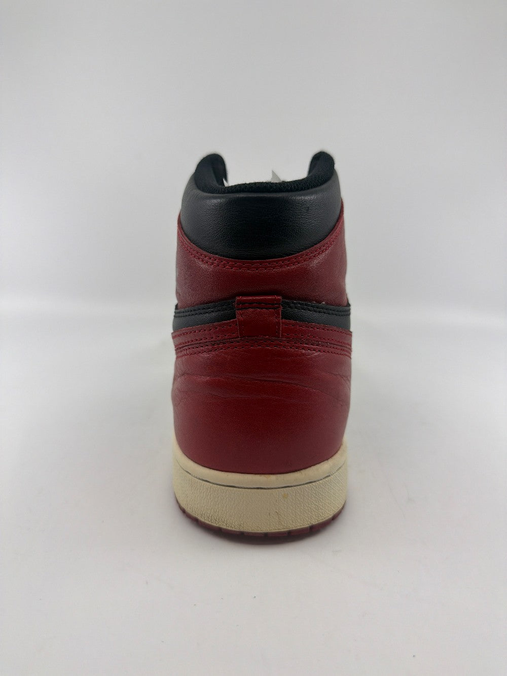 *USED* AJ 1 - BRED BANNED (2016)|37271