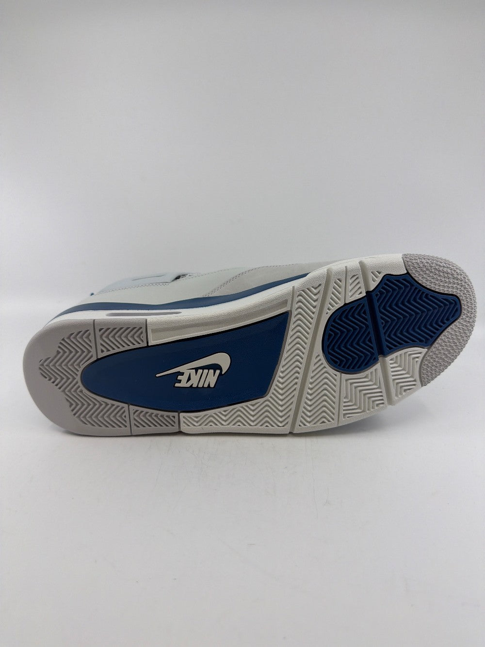 AJ 4 - MILITARY BLUE (2024)|37342