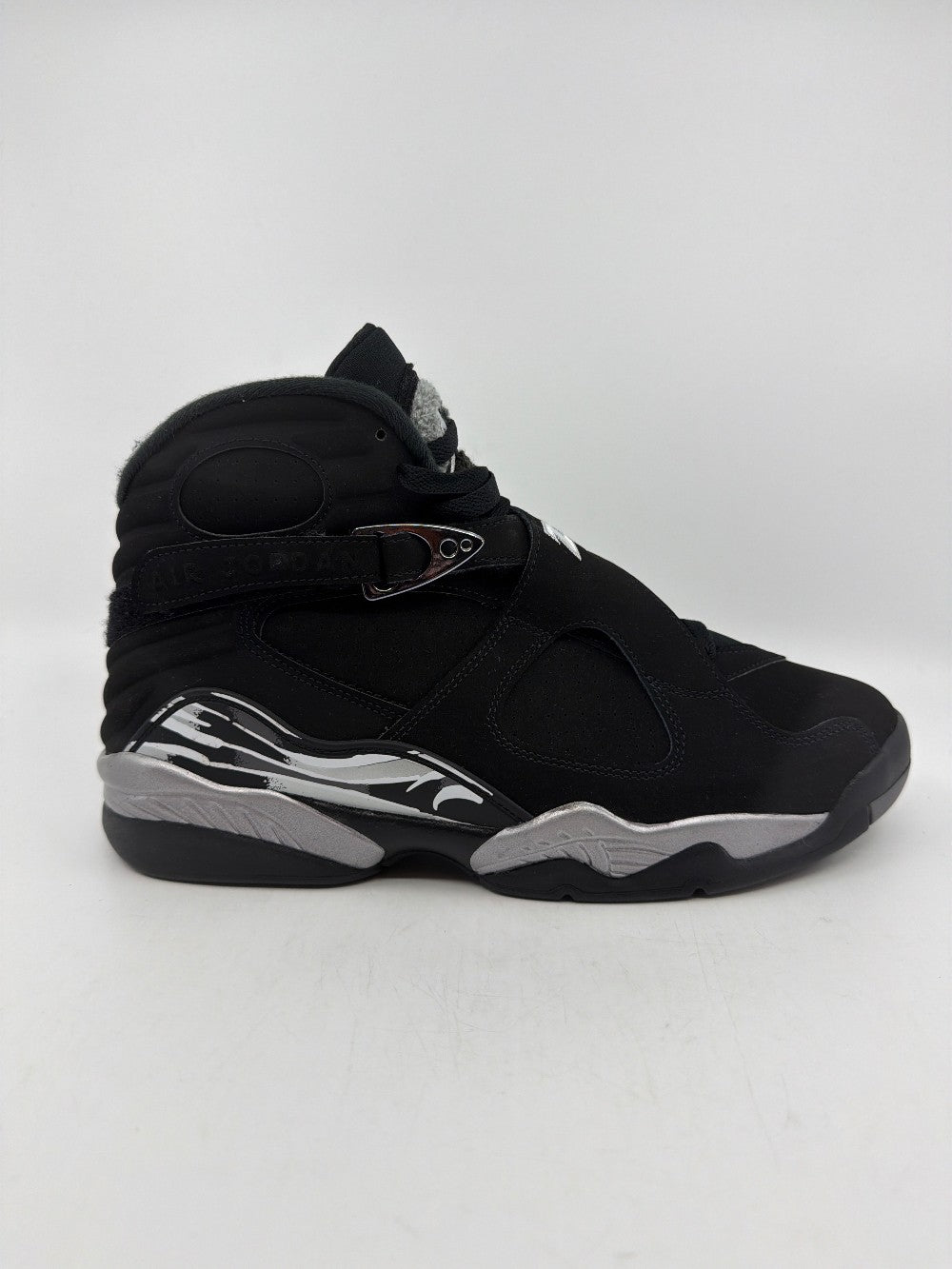 AJ 8 - CHROME (2026)|37403