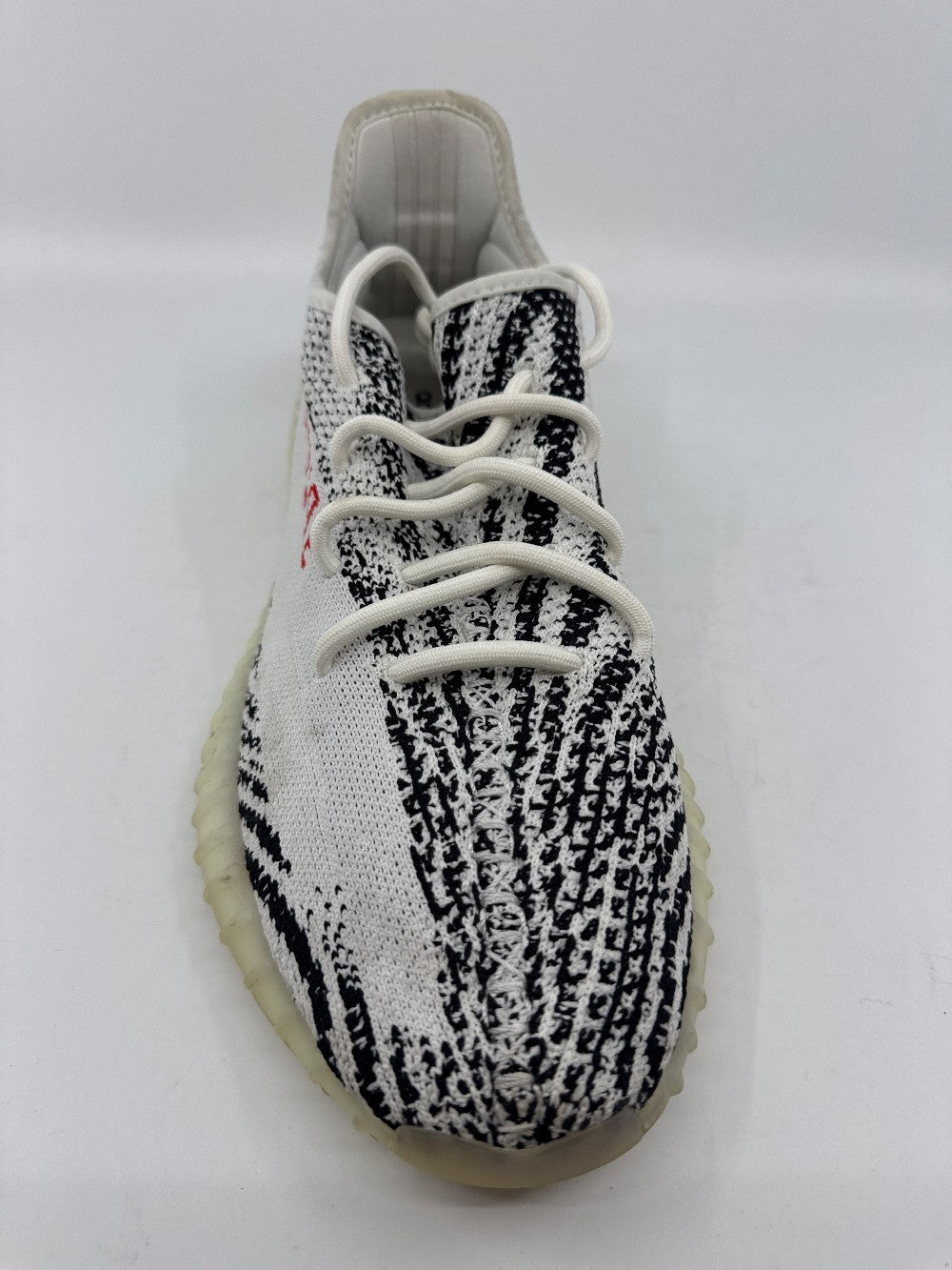 *USED/NO BOX* YEEZY 350 BOOST V2 - ZEBRA|37437